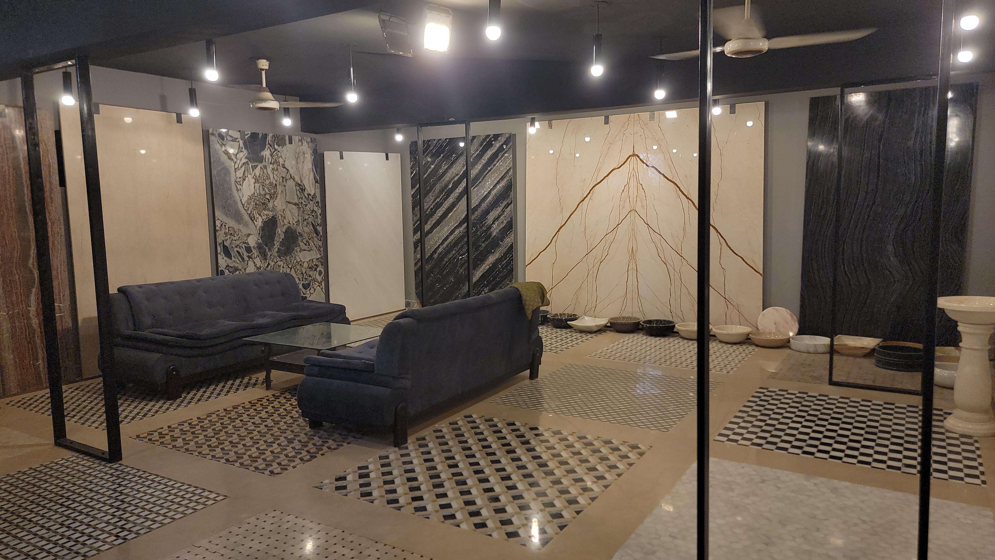 IGM Showroom