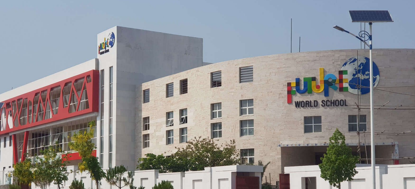 Future World School Gulberg